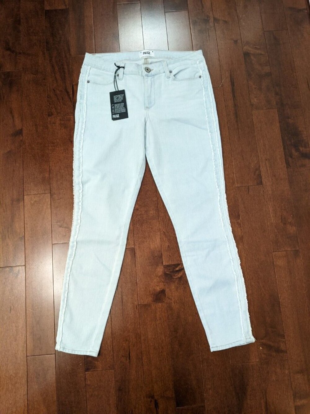 Paige verdugo ankle jeans in light blue wash size 30